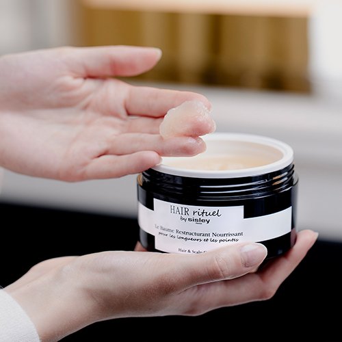 SISLEY Der pflegende und restrukturierende Balsam für Längen SISLEY Der pflegende und restrukturierende Balsam für Längen